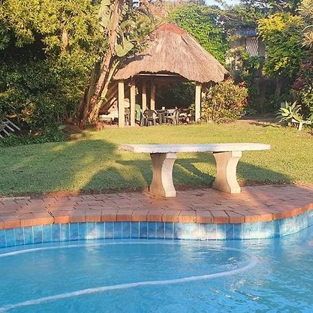 23 Ambleside Holiday Retreat By The Sea Port Shepstone Eksteriør bilde